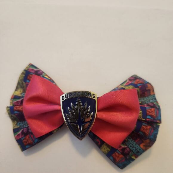 Guradians of the galaxy bowtie/pin. - Picture 3 of 3